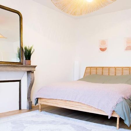 Le Saint Amour Cosy Besançon Kültér fotó